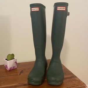 Tall Hunter boots